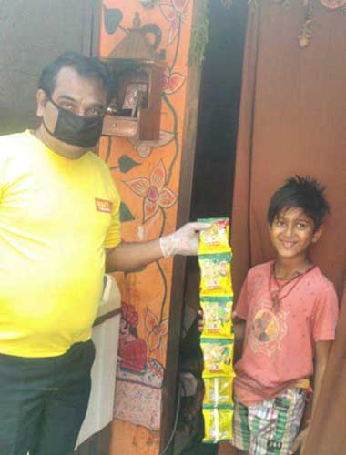 Relief distribution smiles in Kathputli colony